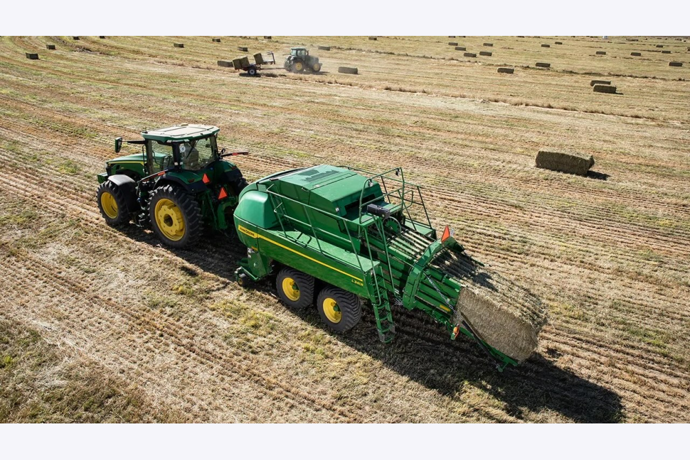 John Deere begins path to autonomy image